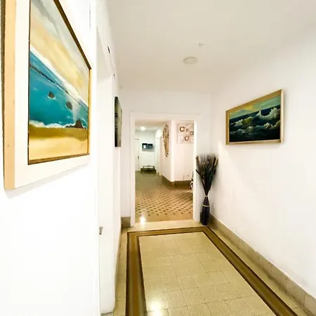 Eucalipto Hostel *
