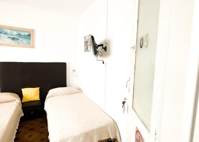 Eucalipto Hostel *
